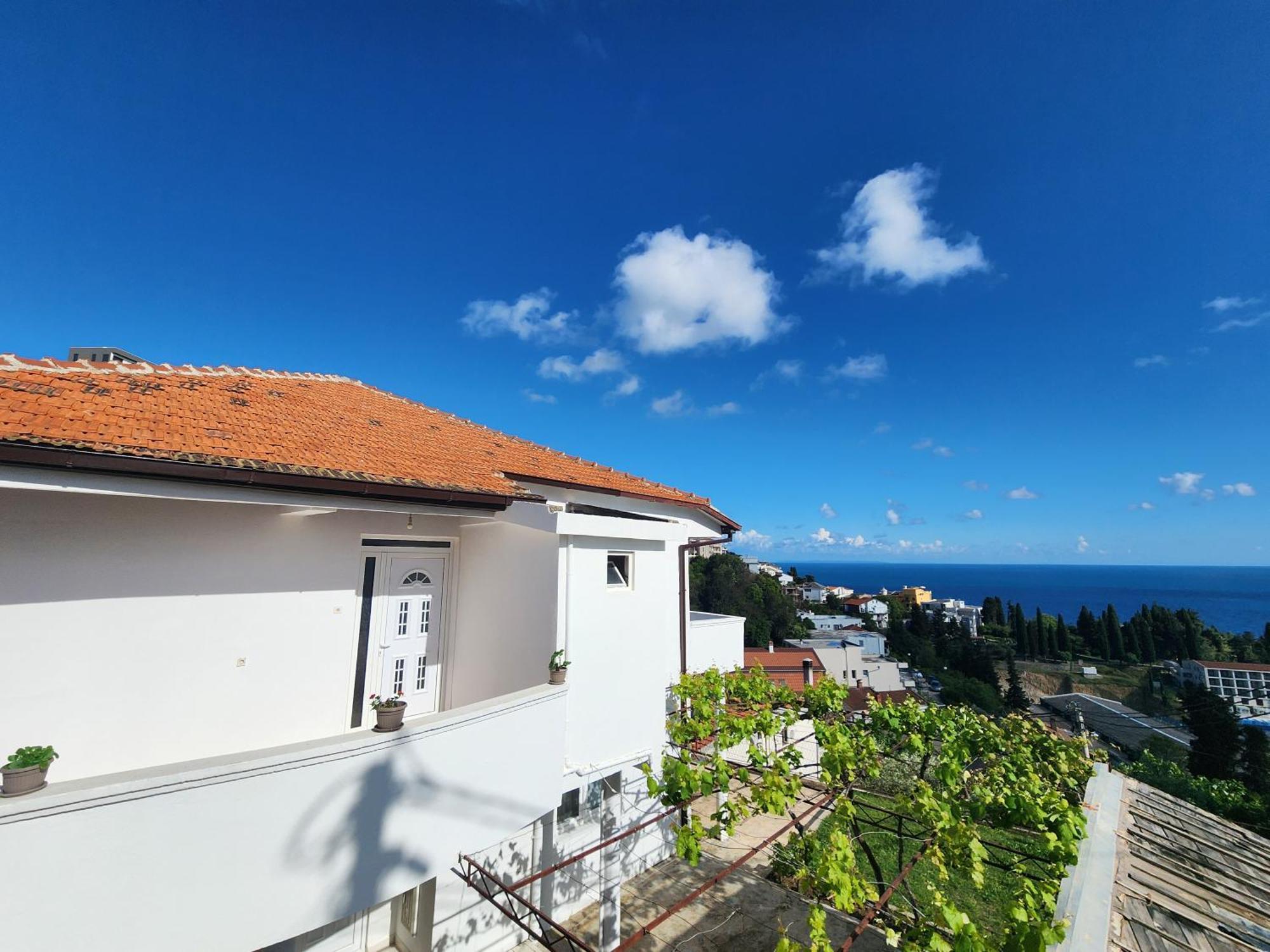 Adriatic Sea View Rooms Ulcinj Exterior photo