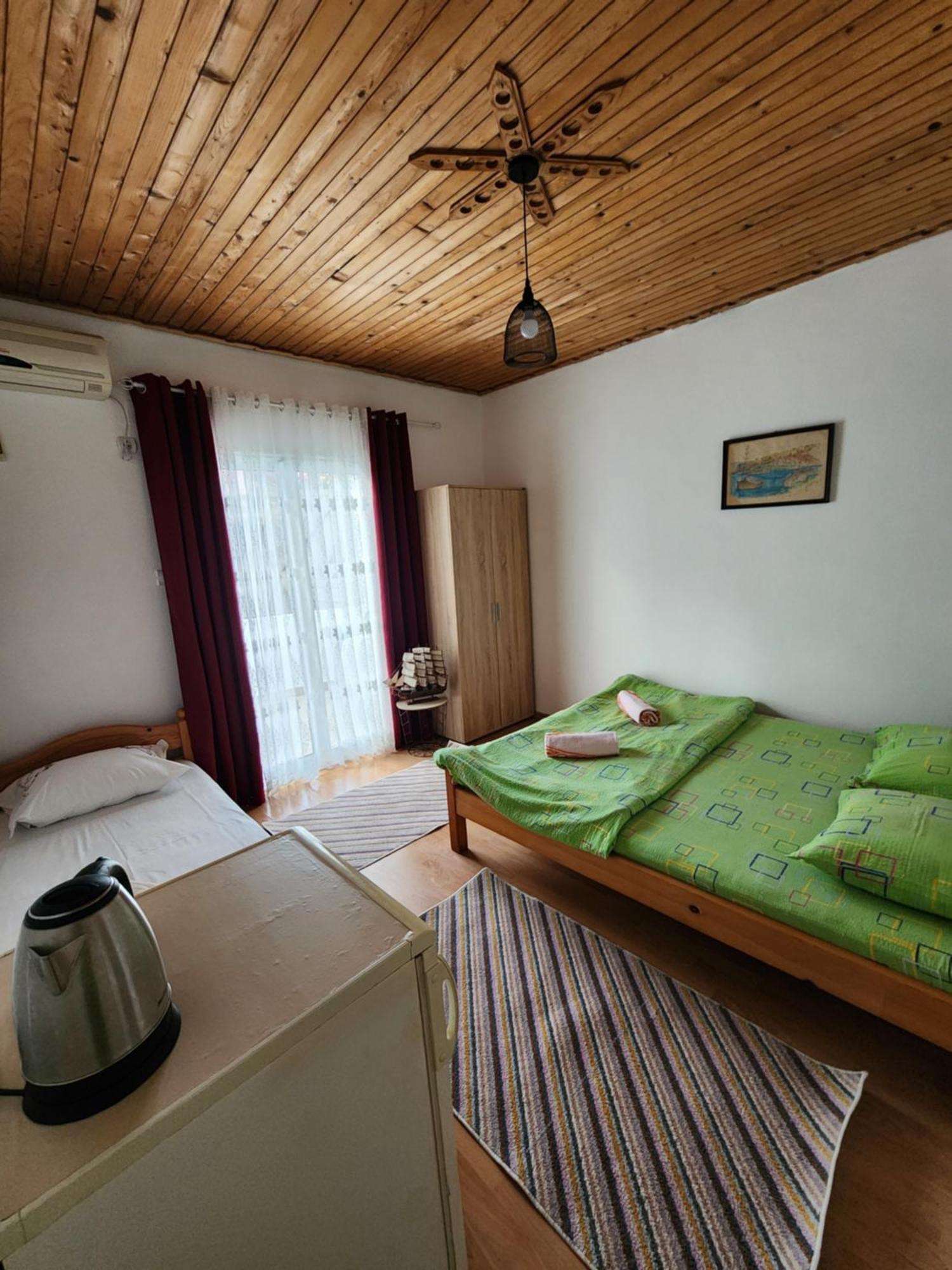 Adriatic Sea View Rooms Ulcinj Exterior photo