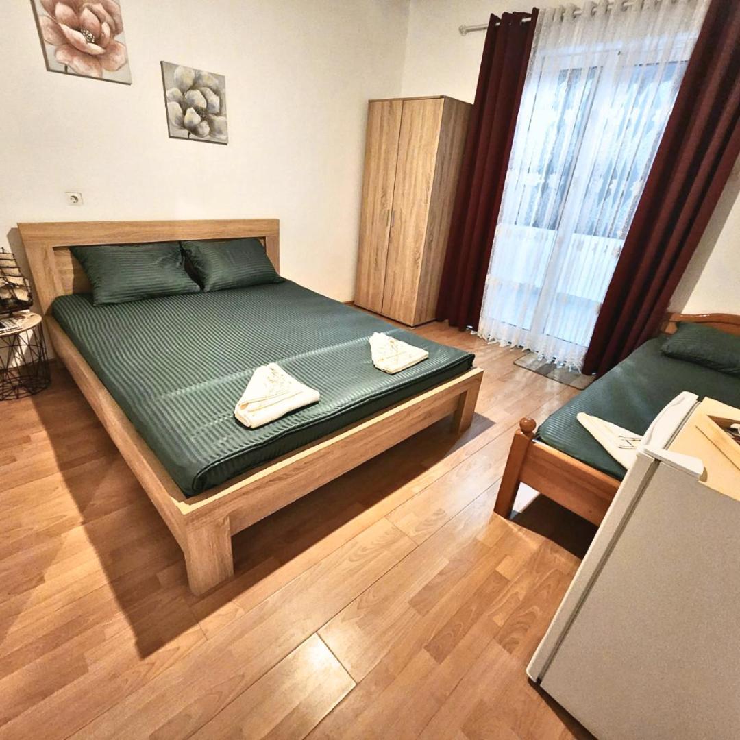 Adriatic Sea View Rooms Ulcinj Exterior photo