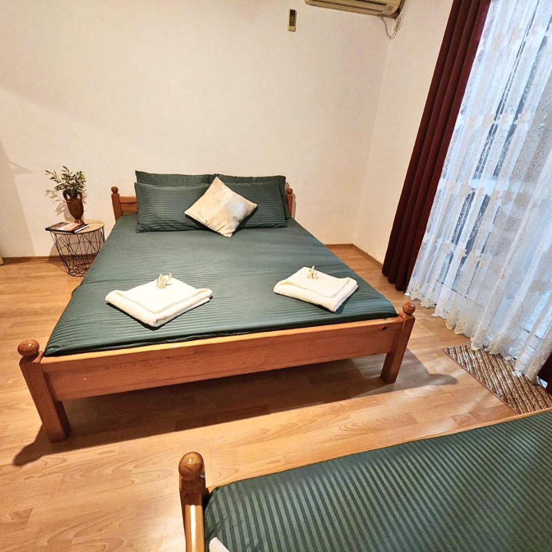 Adriatic Sea View Rooms Ulcinj Exterior photo
